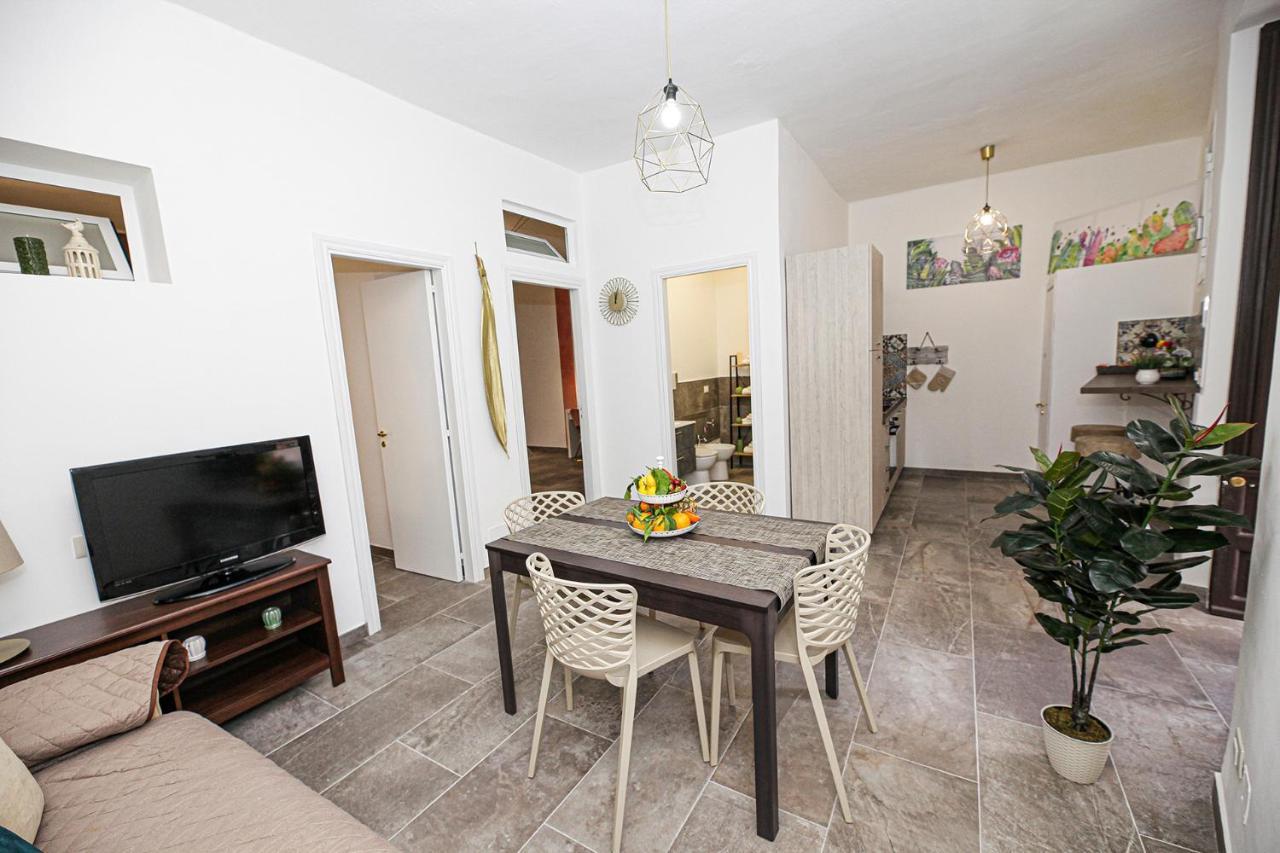 Ferienwohnung Casa Raffadali, In Centro Storico A Palermo Exterior foto